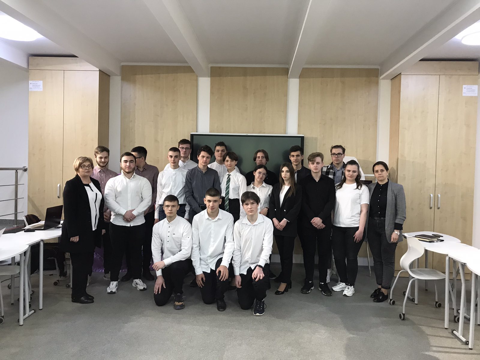 ZIUA INTERNAȚIONALĂ a MONUMENTELOR și SITURILOR și ZIUA MONDIALĂ a CĂRȚII și a DREPTULUI de AUTOR