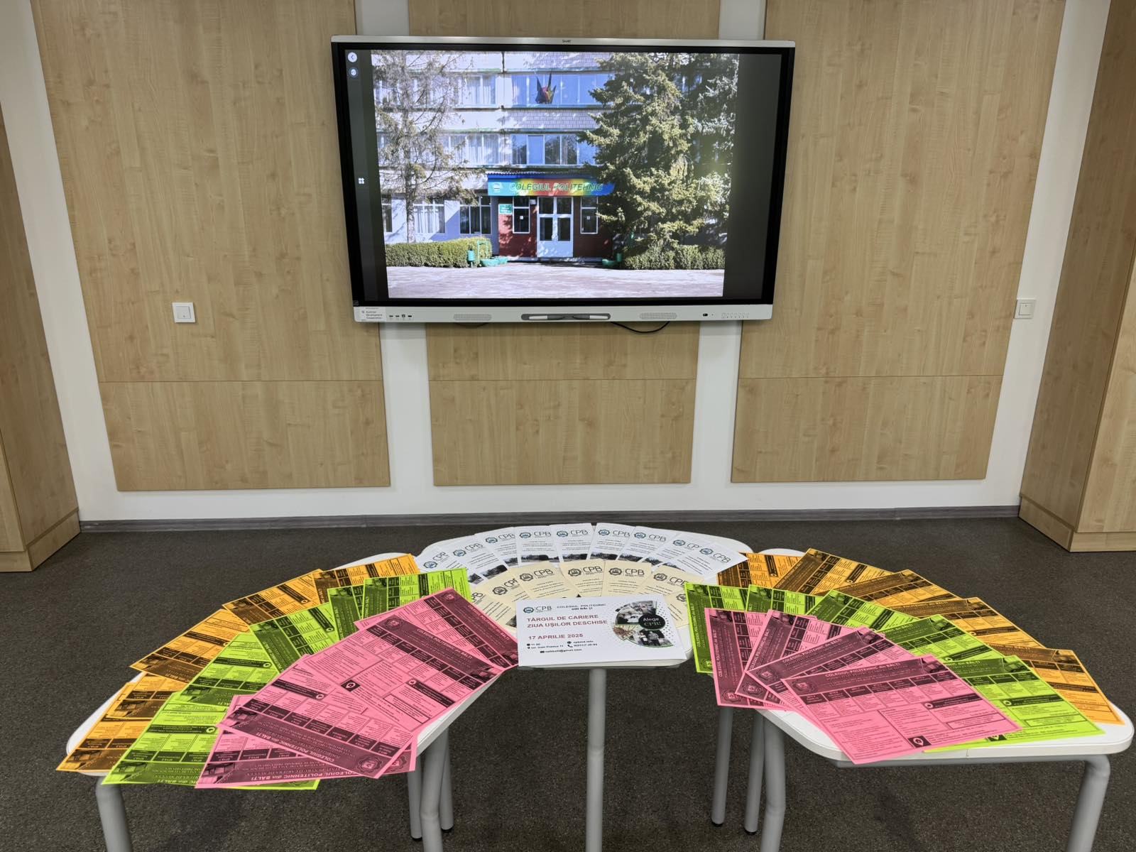 T&acirc;rg de Cariere &icirc;n IP Colegiul Politehnic din Bălți